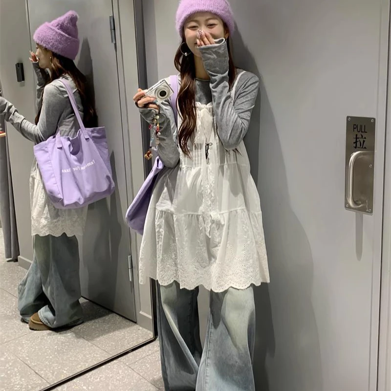 

Sweet Korean Embroidered Skirt with Suspenders Joker Lined Skirt with Suspenders in The Long Skirt