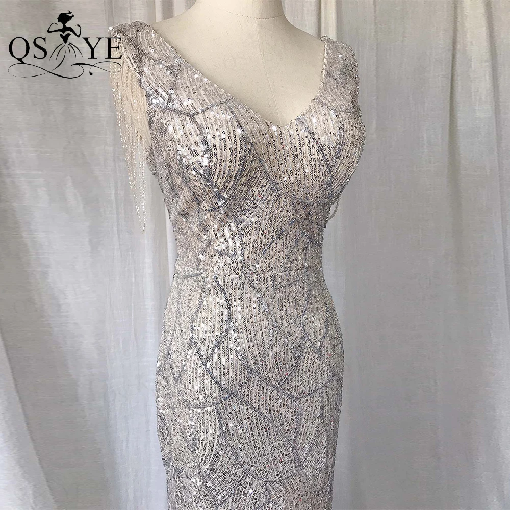 Sequined Silver Long Prom Dresses Stretch Pattern Lace Beading Straps V Neck Evening Gown Sexy Split Fitted Formal Party Dress