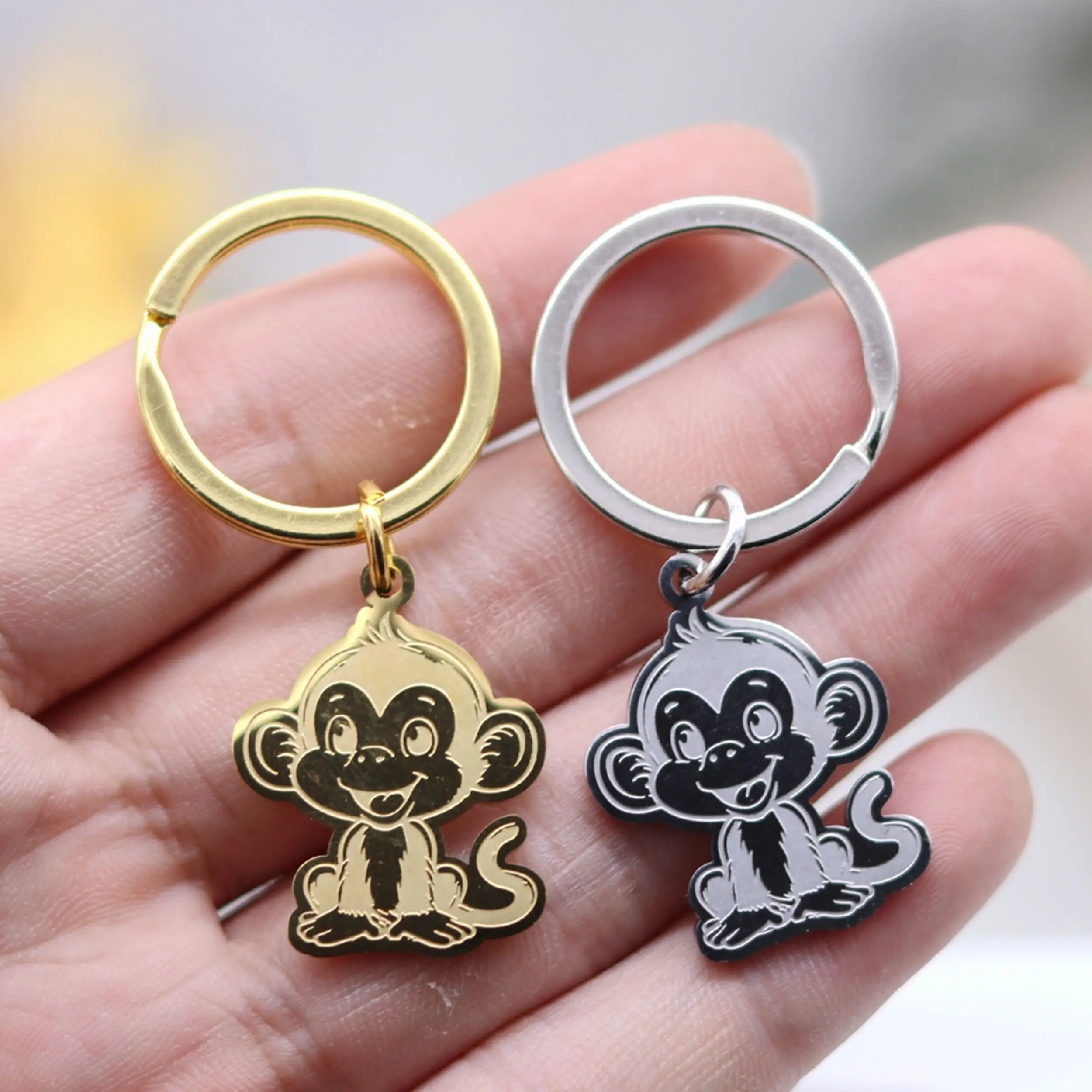 Lovely Smile Baby Monkey Charms Animal Keyrings diy Kids Gifts Stainless Steel Keychain for Women Men Jewelry Decor Accessories