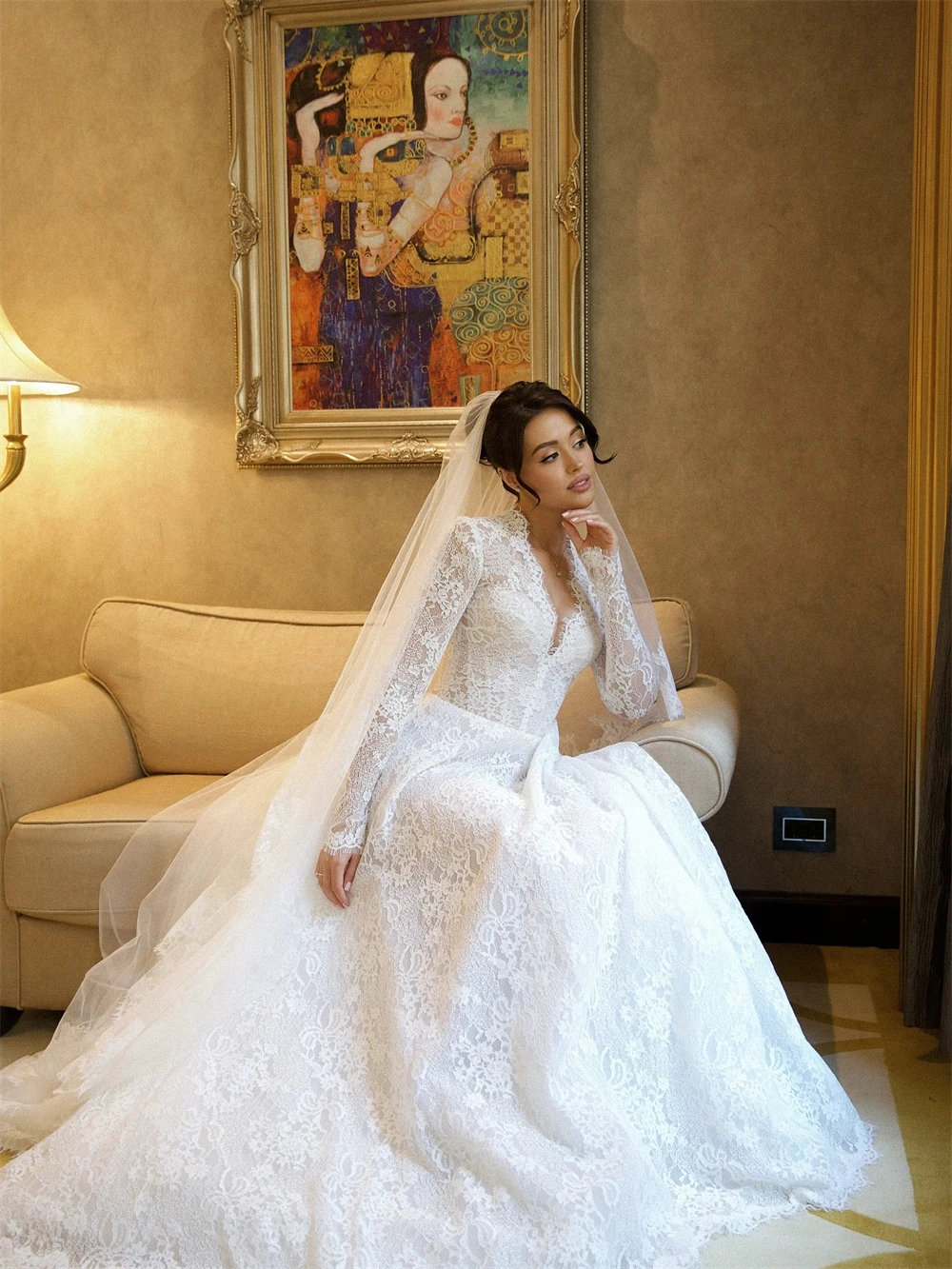 

Customized Boho White Lace Wedding Dress Formal V-neck Long Sleeves Bridal Gowns Dreamy A-Line Court Train Vestido De Novia