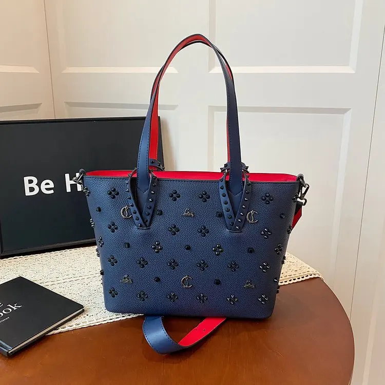 

Модная женская сумка-тоут, стильная сумка через плечо 2-в-1, новинка, повседневная сумка, незаменимый аксессуар для ежедневного образа.