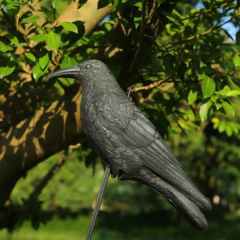 【セール中】果樹園の鳥害虫駆除に使用される模擬黒カラスの飾り屋外の庭の装飾シミュレーションプラスチックカラスの工芸品