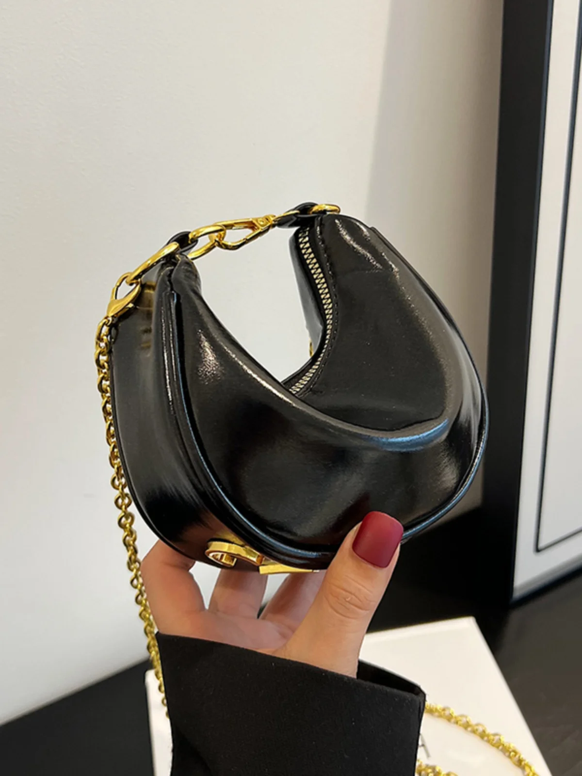 Popular Mini Bag For Women 2024 New Fashion High Quality Niche Design Chain Bag Crossbody Bag