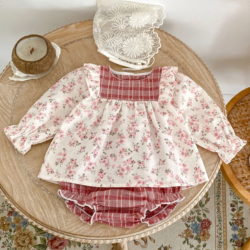 Autumn new baby clothing, 0-5 year old female baby, floral long sleeved set 2-piece set, a must-have for sweet and cute children