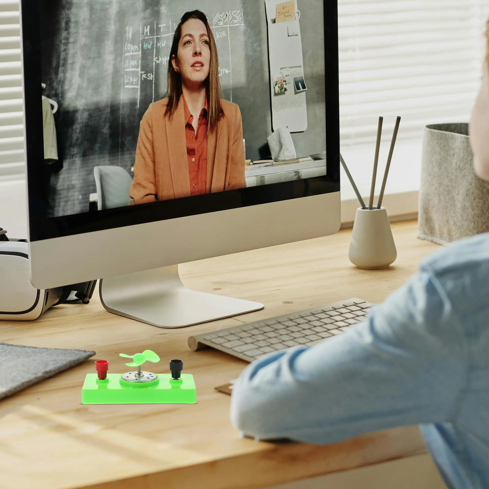 مجموعة واحدة من محرك صامت يعمل بالطاقة الشمسية، مجموعة تعليمية للعلوم للأطفال، مشاريع جذعية، تعلم تجربة موفرة للطاقة