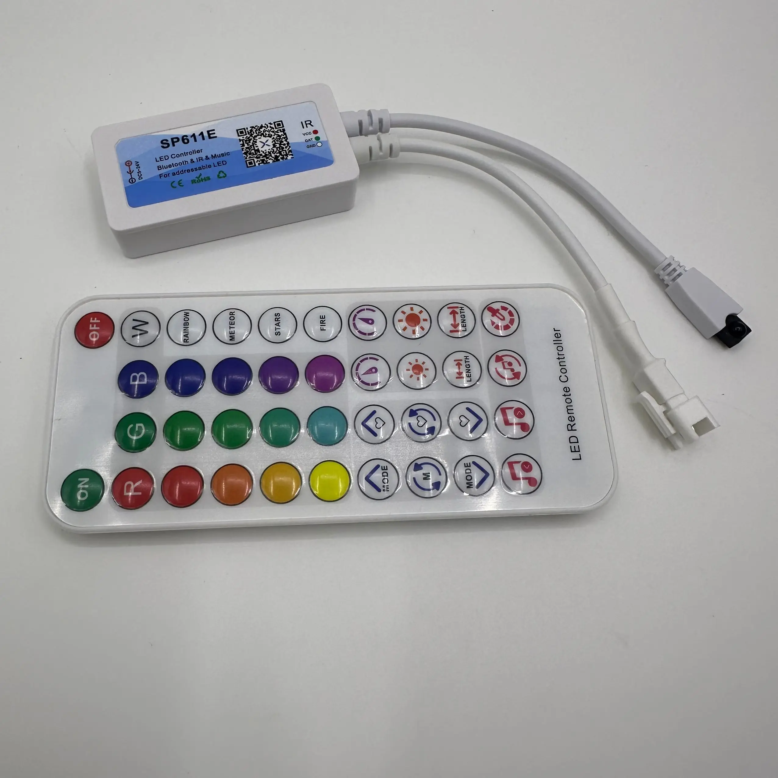 Dc 5v-24v הוביל בקר sp611e bluetooth אפליקציה מוסיקה ifor ws2811ws2812 נאור רצועה רצועה רצועה אור ir38 מפתחות