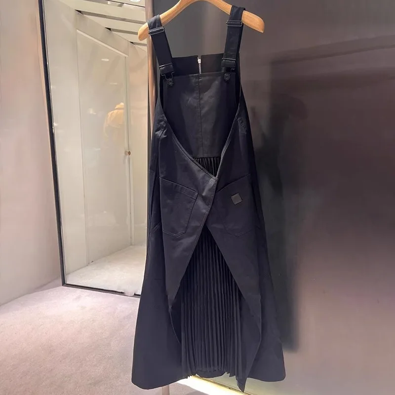 

2025 New Limited Edition Black Irregular Pleated Belted Skirt Slimming Dress for Women