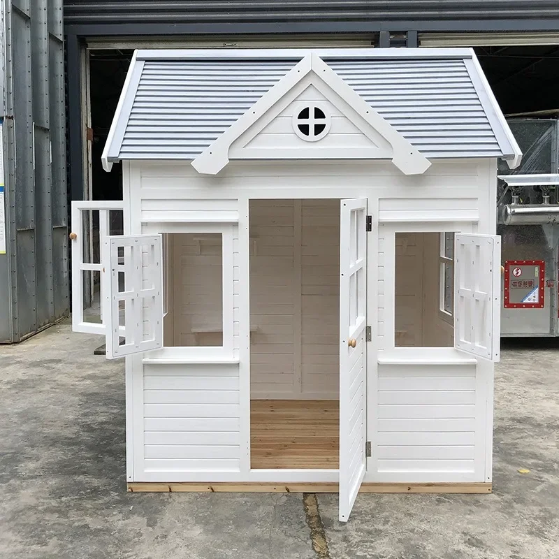 Kindergarten outdoor cabin children game room assembly tree house  interactive anticorrosive wood mobile wooden house