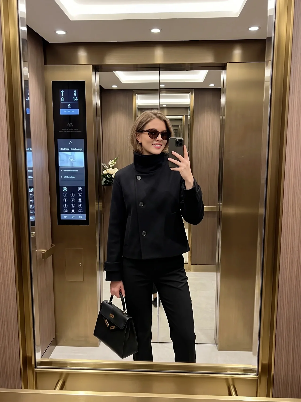 Retro Style Fashionable Commuter Design Short Simple Woolen Jacket All-Match Elegant Women's Coat Button Closure Standard Fit