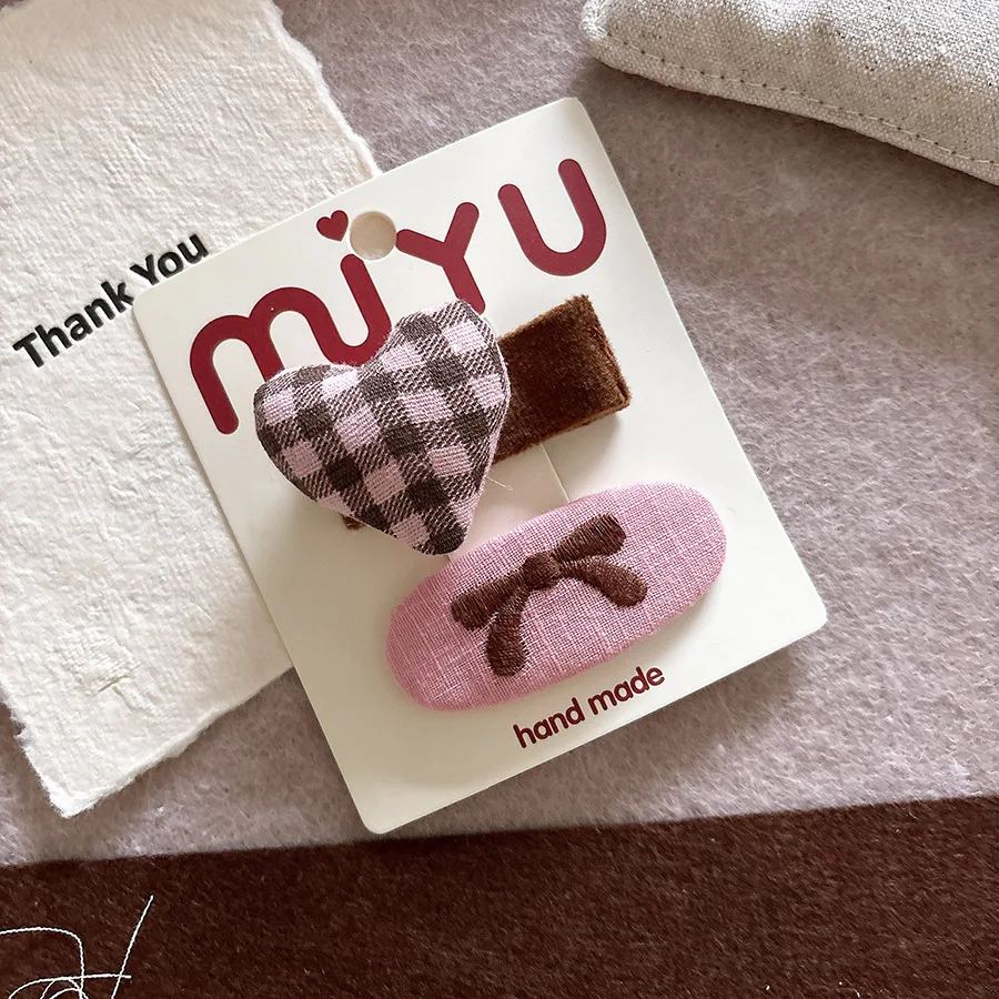 

Заколки для волос по бокам для девочек, 2 шт., тканевые заколки с бантом, пыльная роза, заколки в клетку со звездами, нескользящие заколки для челки, детский набор аксессуаров для волос