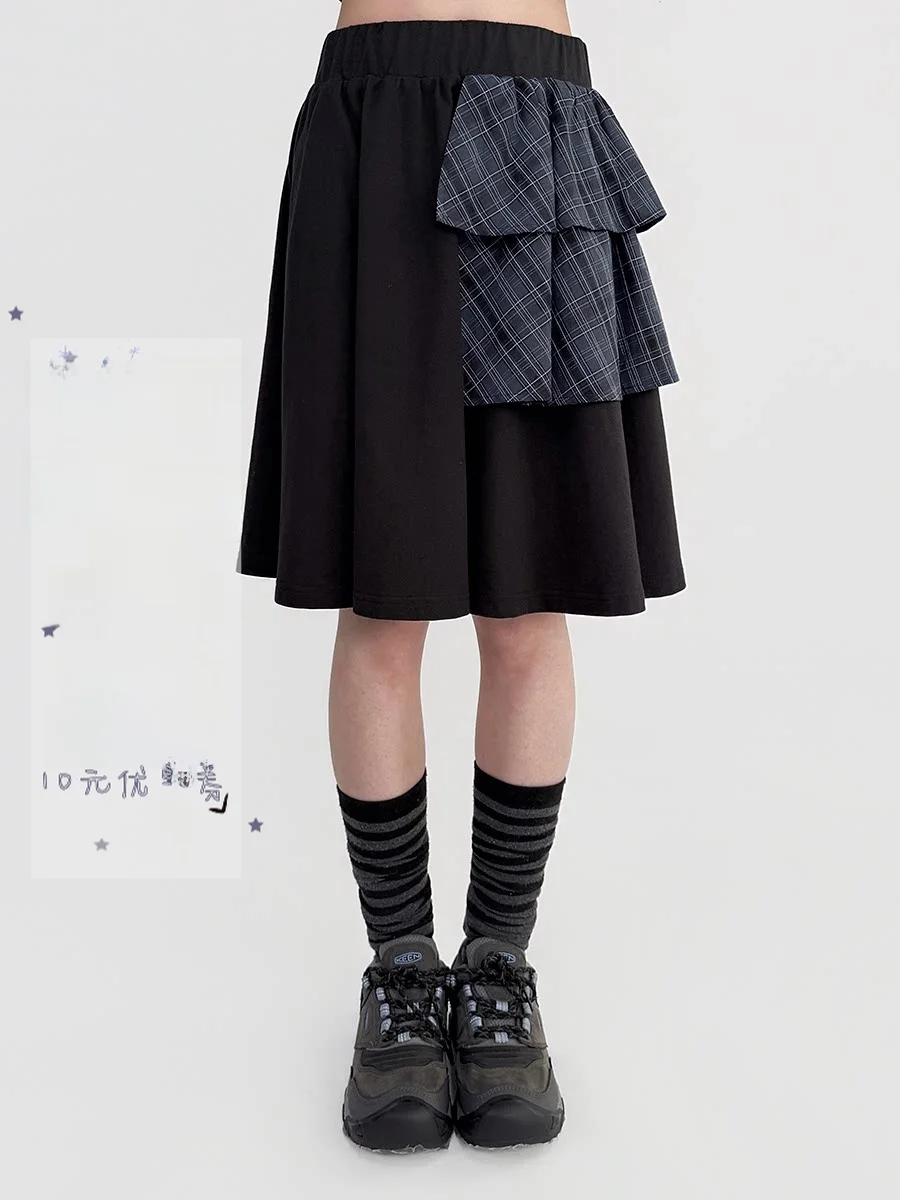 

Черная юбка-халтер в клетку с эластичным поясом, асимметричная, А-силуэт, из хлопка, с дизайнерскими вставками, эффектная модель