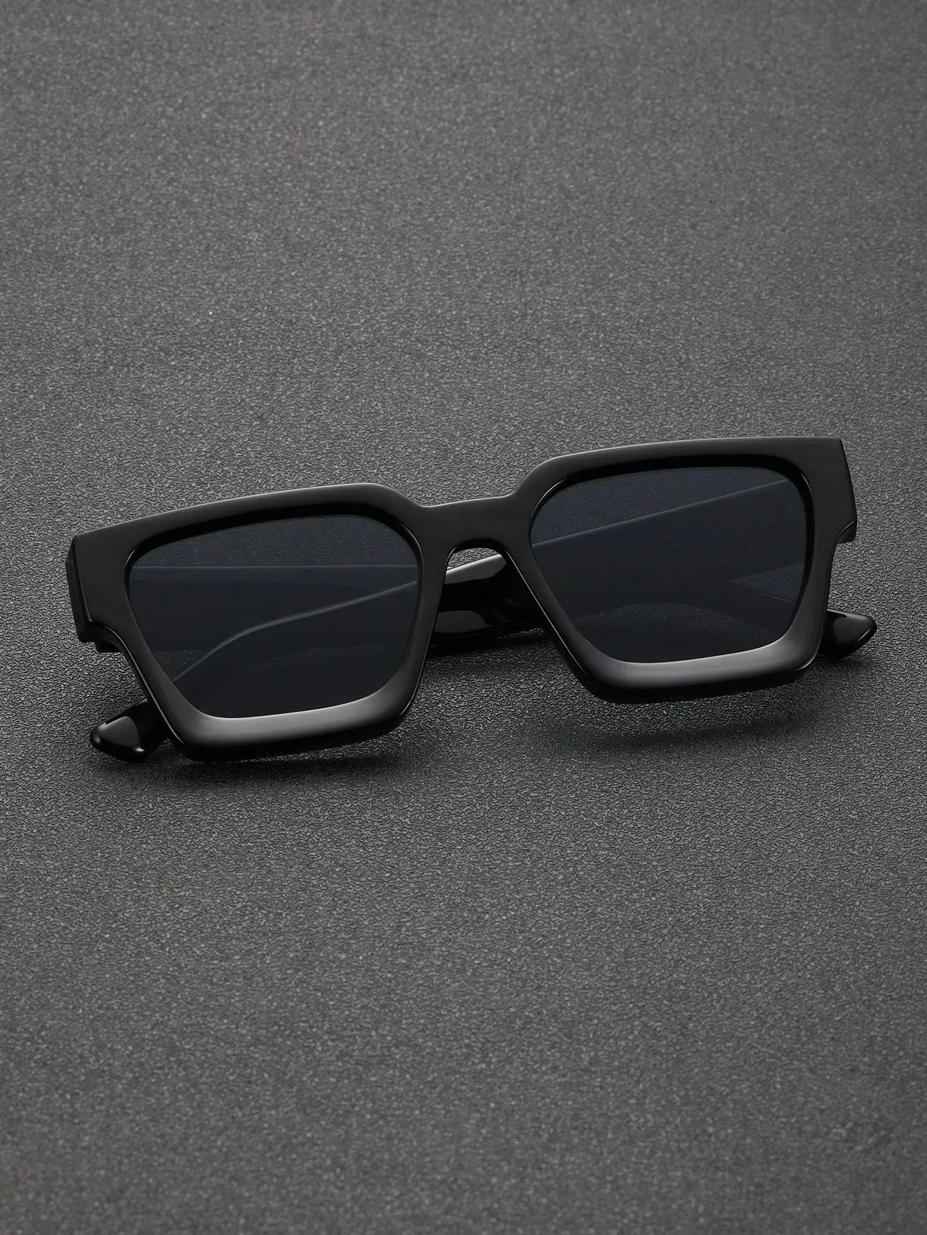 Unisex Plastic Fashion Square Frame Sunglasses For Street Photography And Beach Trips Driving Accessories