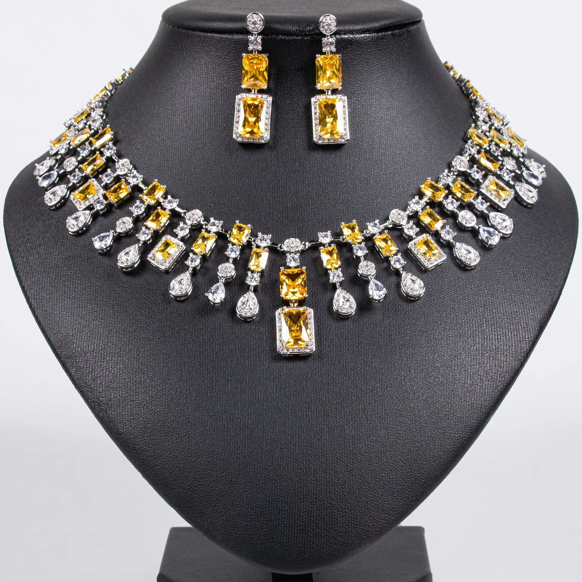 

hip-hop luxury temperament fashion women's water drop square zircon necklace earrings bridal banquet jewelry set