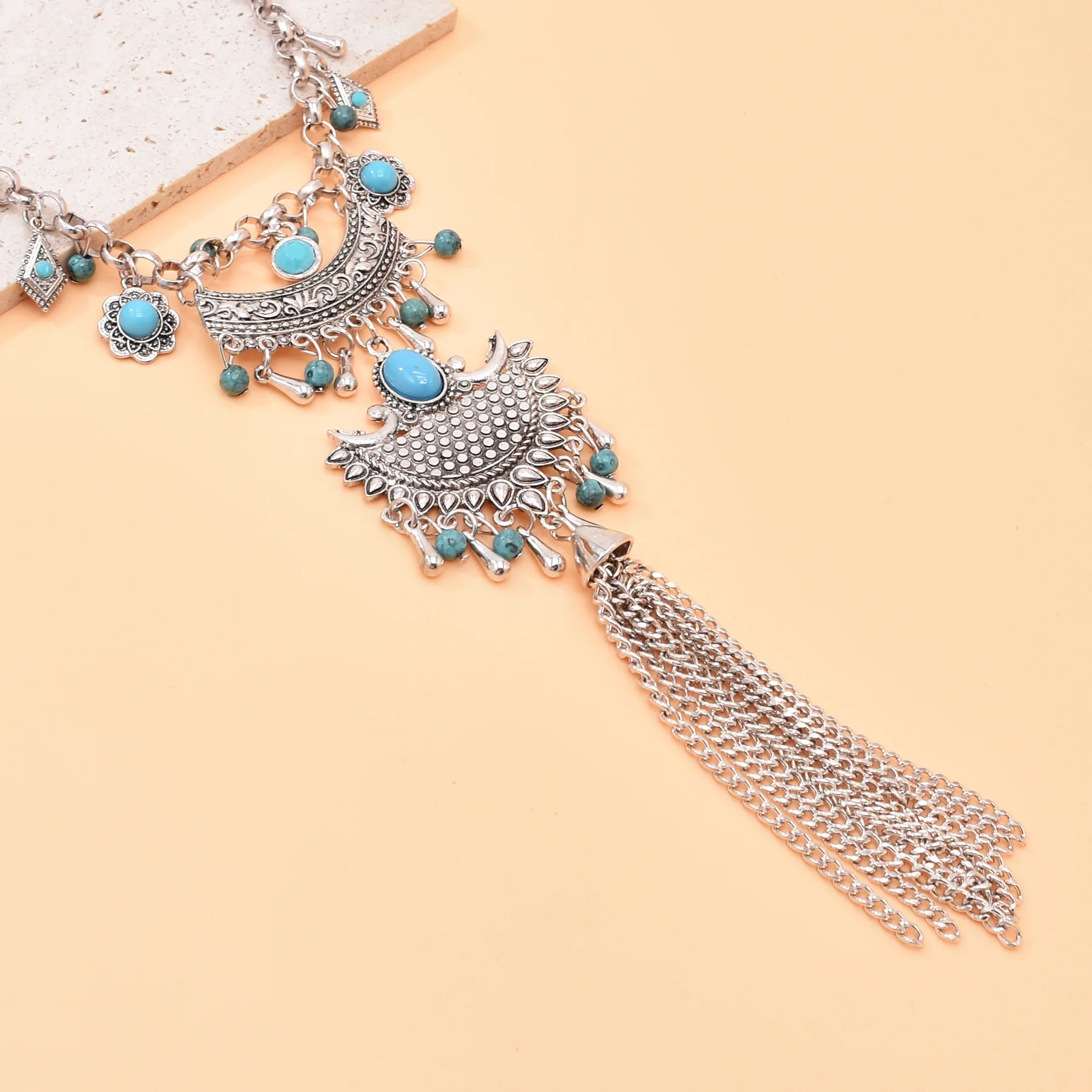 Vintage goldene silbrige Statement-Halskette für Frauen, bunte Strasssteine, lange Ketten, Halsketten, Gypsy, Boho, ethnischer Halsschmuck – Detail 37