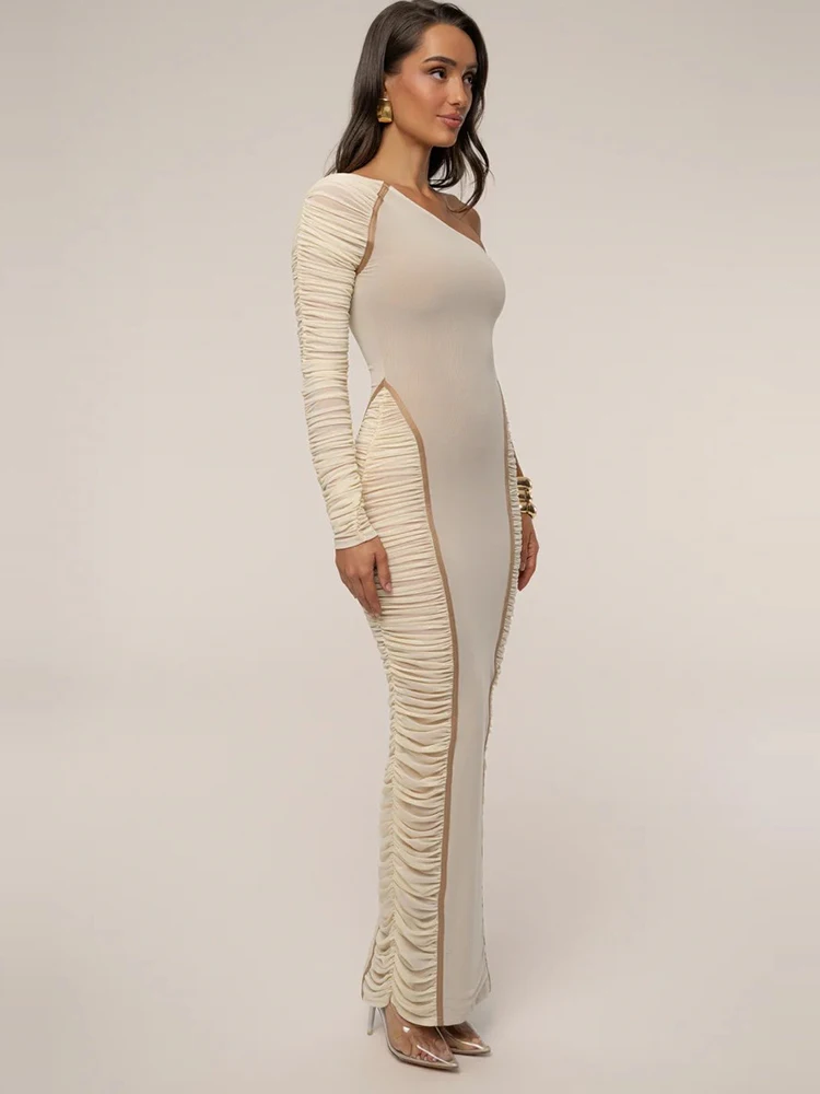 Elegancka sukienka maxi Sibybo z patchworkiem, odkrywająca ramiona, dopasowana, damska, seksowna, z asymetrycznym dekoltem, długim rękawem i odkrytymi plecami, idealna na wieczorne przyjęcia.