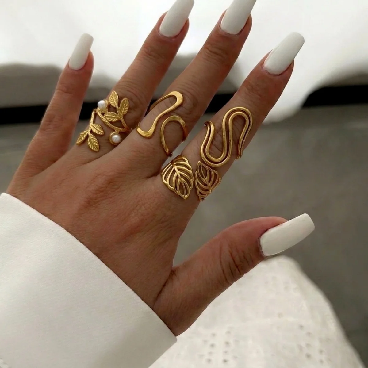 Hohle, doppelte Kreisringe aus Edelstahl mit Blattmuster und Imitationsperlen, S-förmige Ringe für Damen und Herren, Punk-Geometrie, stapelbare Ringe, Schmuck. – Detail 7