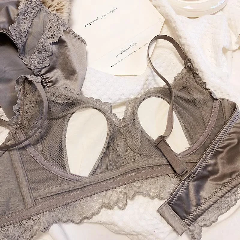 French Style Satin Lace Ringless Brassiere Gather Together Big Breasts Make Small Ultra Thin Underwear Set Sexy Bra Lingerie