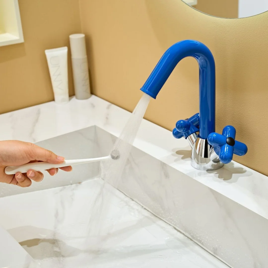 

Синий смеситель для ванной комнаты Латунный матовый золотой смеситель для раковины Смеситель для раковины с двумя ручками Красный смеситель для горячей и холодной воды Смеситель для раковины