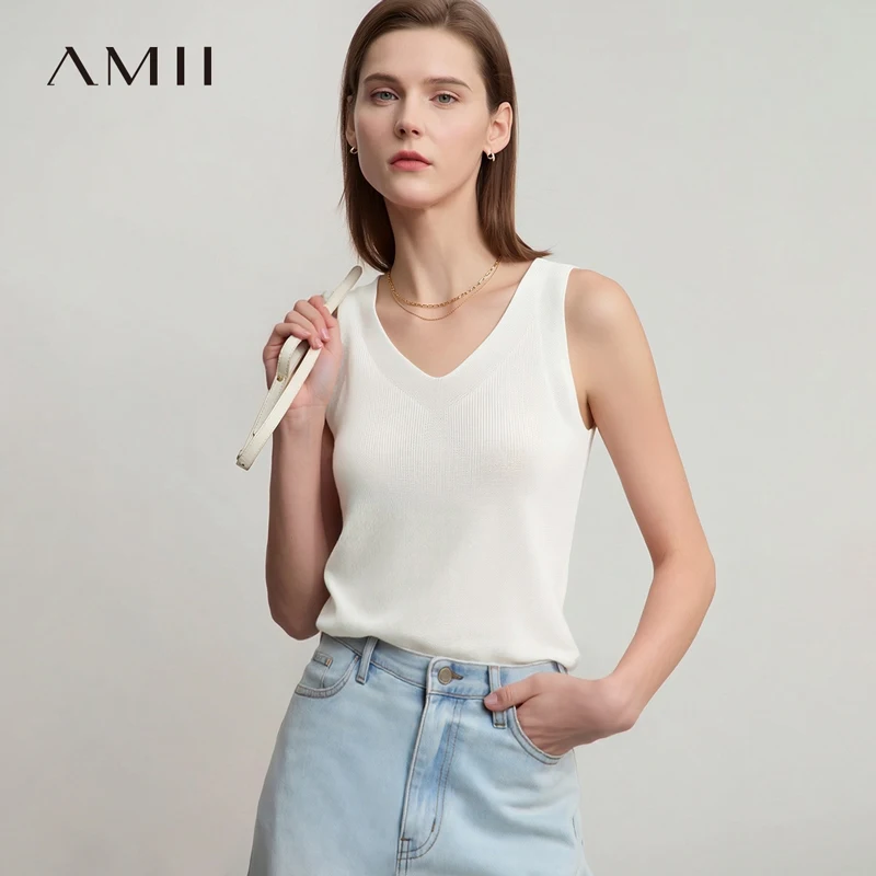 

Женская майка Amii 2026: Новинка лета, однотонная, приталенная, без рукавов, повседневная, с V-образным вырезом, для многослойных образов, 12642062