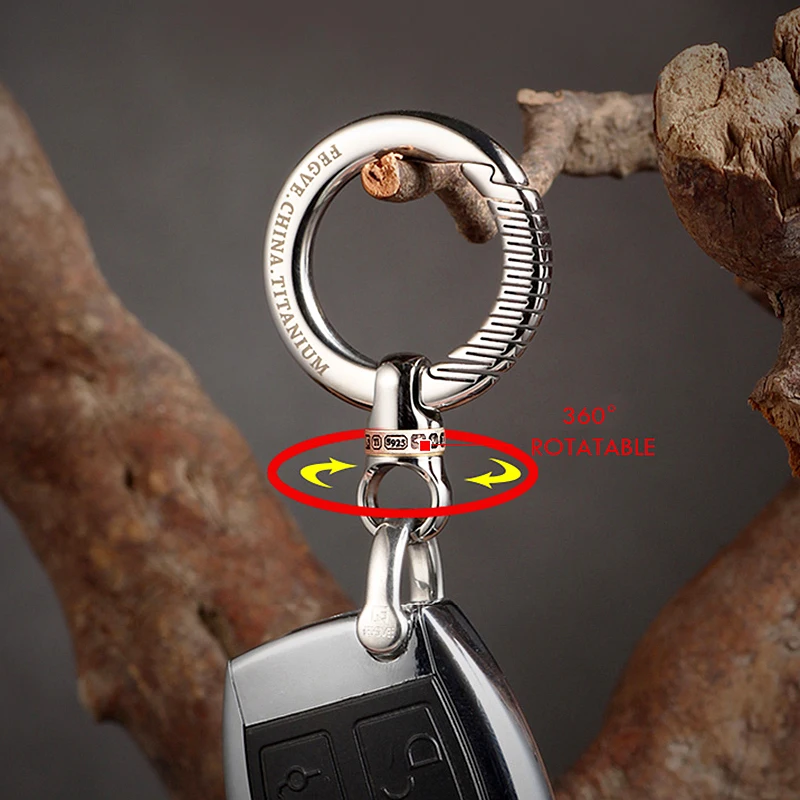 Luxury Titanium Car Key Chain Men Keychain Lightweight EDC Spin Key Ring Holder Buckle Male Father's Day Gift Jewelry Wholesale