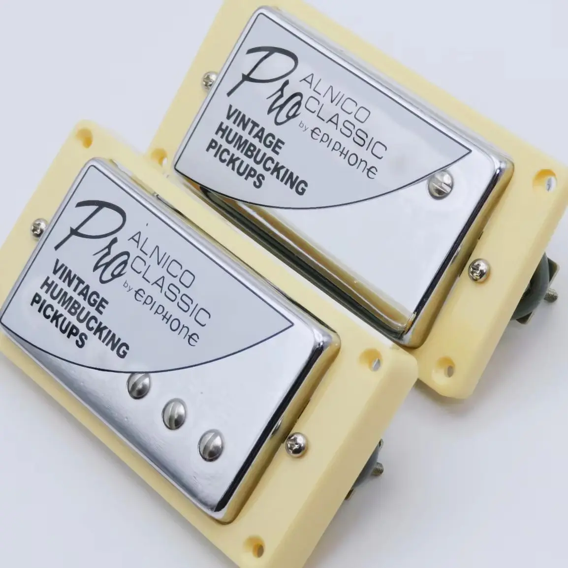

Crazy Sales-Original Genuine Standard Alnico 5 ProBucker Push-Pull 2V1T Wire Harness Electric Guitar Humbucking Pickup 1 Set