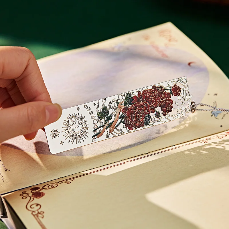 Vintage Rose Metal Bookmark With Tassel, Classical Creative Page Marker, Birthday Graduation Souvenir Small Gift for Book Lovers