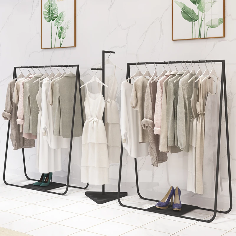 customized.Factory Wholesaler High Quality Single Pipe Clothes Display Rack Black Shop Clothing Stand Metal Garment Display