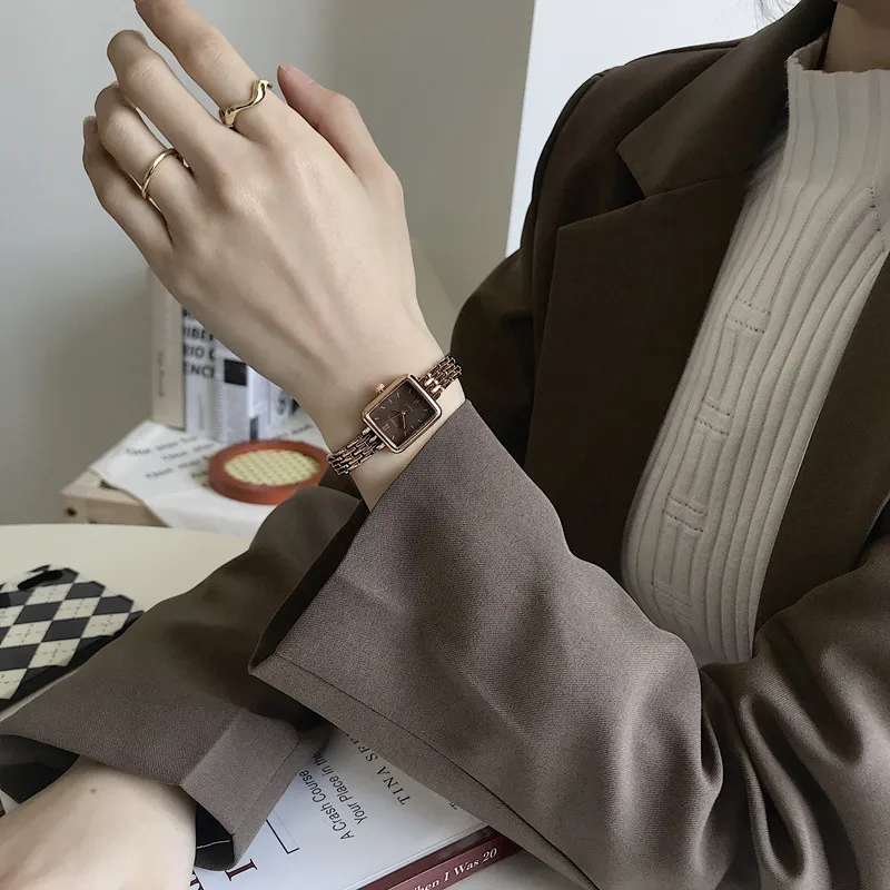 The Rectangle Minimalist Women Ultra Thin Small Dial Watches Alloy Chain Band Simple Antique Quartz Watch Relogio Feminina