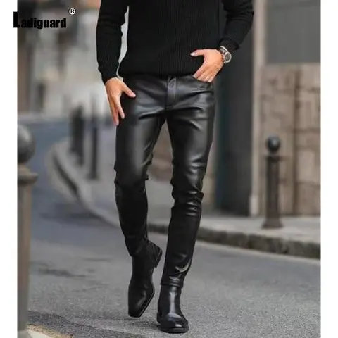 2025 American and European Sexy Fashion Pu Leather Pants Mens Casual Skinny Trousers Black Soft Faux Leather Dance Hotpants New