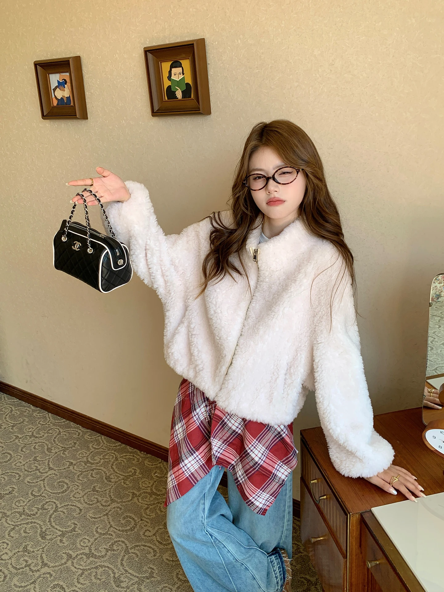 

Hygge Moment женская куртка из меха ягненка, повседневная универсальная верхняя одежда, удобная теплая ветрозащитная куртка на молнии