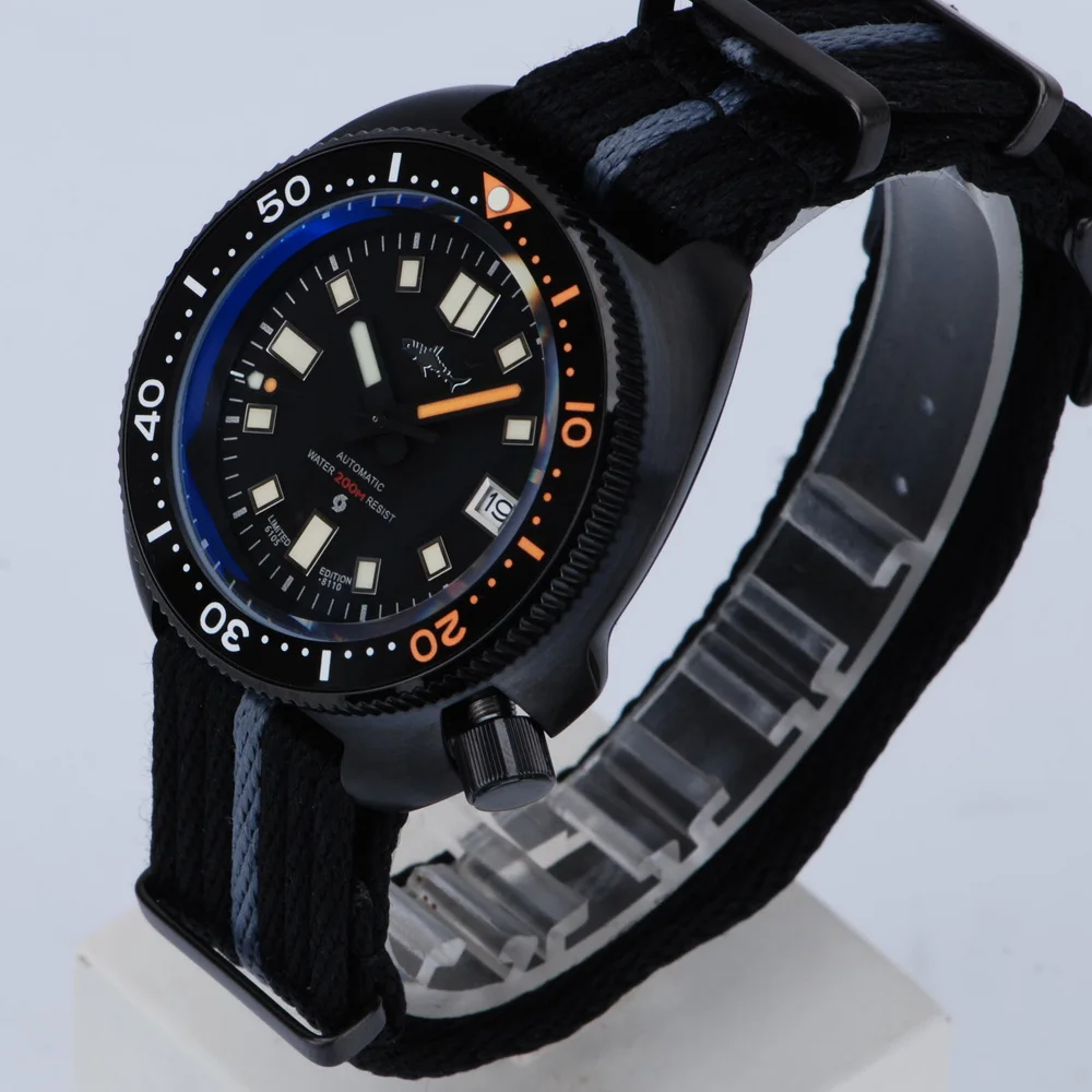 ساعة غواص رجالية من HEIMDALLR 45 ملم ساعة يد ميكانيكية أوتوماتيكية على شكل سلحفاة سوداء 20ATM مقاومة للماء C3 إطار سيراميك NH35 مضيء