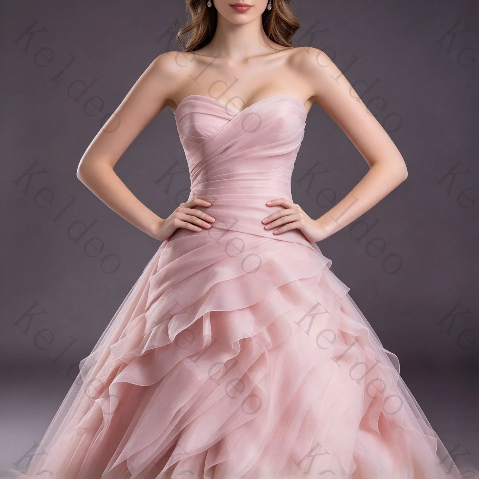 Customized Elegant Strapless A-line Sleeveless Wedding Dresses Tiered Ruffles Ruched Open Back Floor Length Bride Gowns for 2026