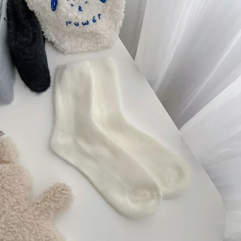 Dicke Kaschmir Socken Warme Winter Luxus Frauen Wolle Casual Japanische Mode Einfarbig Komfortable Hause Socke Lange Hohe Qualität