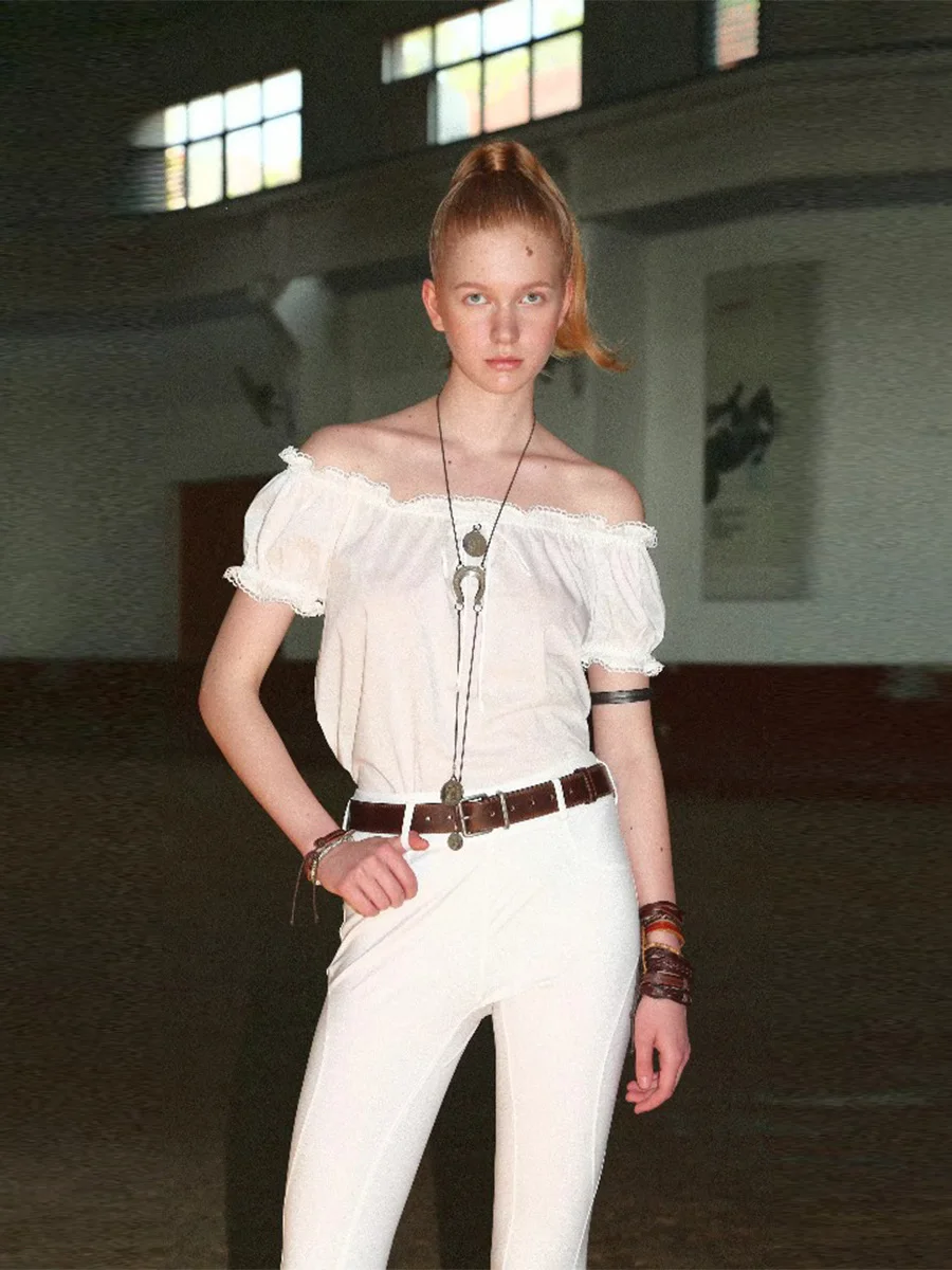 

Брендовая летняя блузка с вырезами и кружевом, приталенная, с рукавами-фонариками, на одно плечо, однотонная, GogoBuyer Store