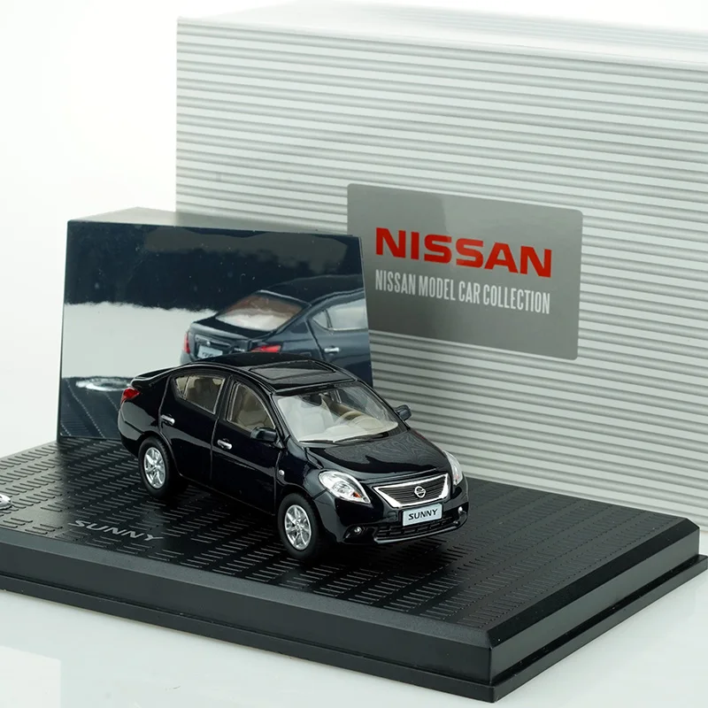 

Оригинальная масштабная модель 1:43, краска Nissan Sunny с дефектом, подметальная модель для коллекции и демонстрации