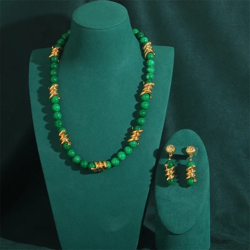 

Luxury African Jewelry Wedding Green Set Long Drop Earings for Women Emerald Glass Handmade Bead Red Collar Italian Necklace