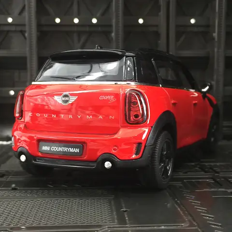 Les portes et capot de modèle de voiture en alliage rastar 1:24 BMW mini Cooper peuvent être ouverts, les roues avant peuvent tourner adaptées à la collection