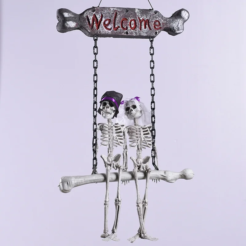 

1PCS Bride and Groom Skeleton Welcome Signs Door Plate Pendant Halloween Horror Hanging Decoration Haunted House Props