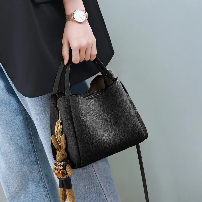 

Маленькая сумочка с ведерком для воды, маленькая нишевая корзина для овощей, детская сумка, суперпопулярная сумка через плечо и сумка через плечо.