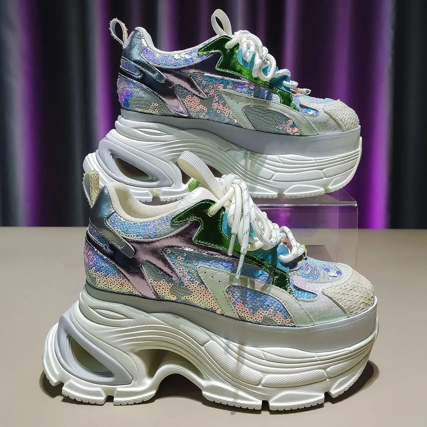 Весенняя роскошная брендовая женская модная обувь, осенние повседневные кроссовки на высоком каблуке и платформе, женские туфли на массивном каблуке, фиолетовые, 2025 г.