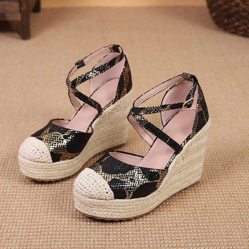 Large Size Female Sandal Clogs Wedge Fashion Womens Shoes 2024 Round Toe High Heels Espadrilles Platform Big Girls Luxury Comfor