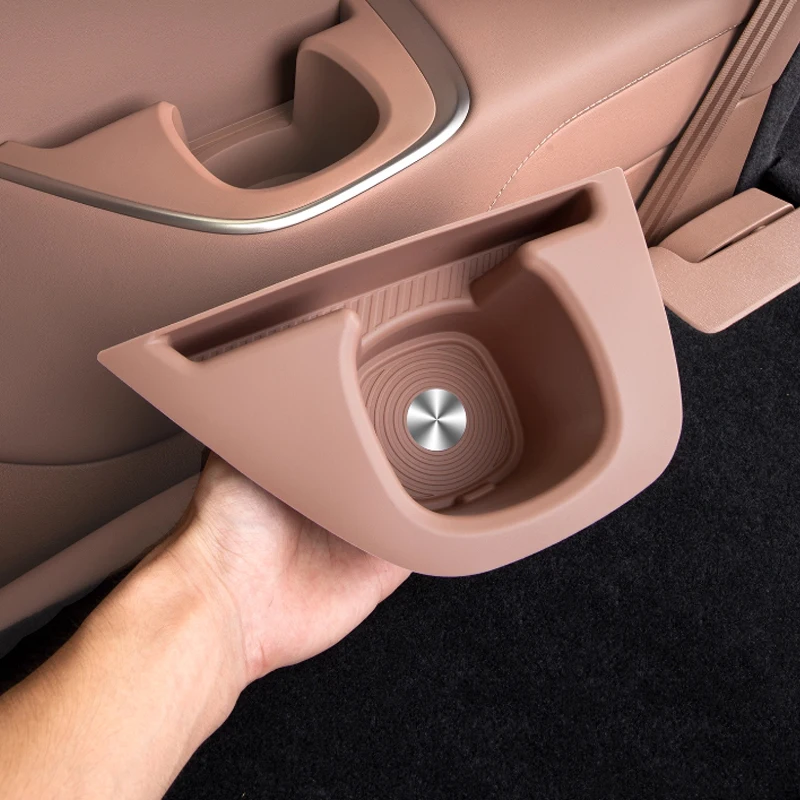 

Для NIO ONVO L90 2025, чехол с тремя сливными чашками, силиконовая нескользящая накладка, защита салона автомобиля, аксессуары