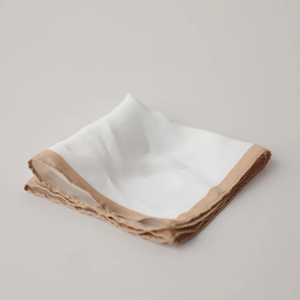 ファッション韓国メンズスーツポケットチーフポリエステル白ビジネススーツハンカチヴィンテージカラーエッジ胸タオルハンカチ宴会