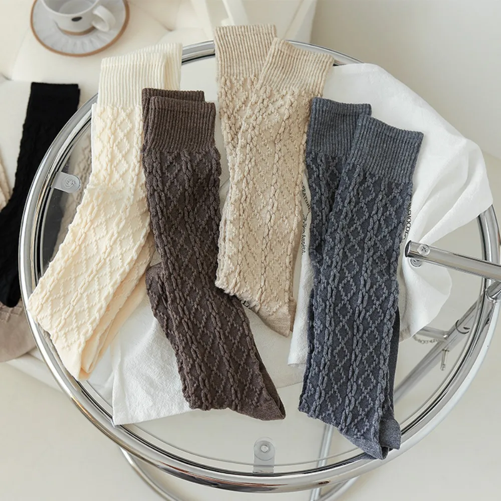 

Simple Thicke Twist Stockings Women Warm High Tube Calf Long Socks All Match Hosiery Mid-tube Stcoking Autumn Winter