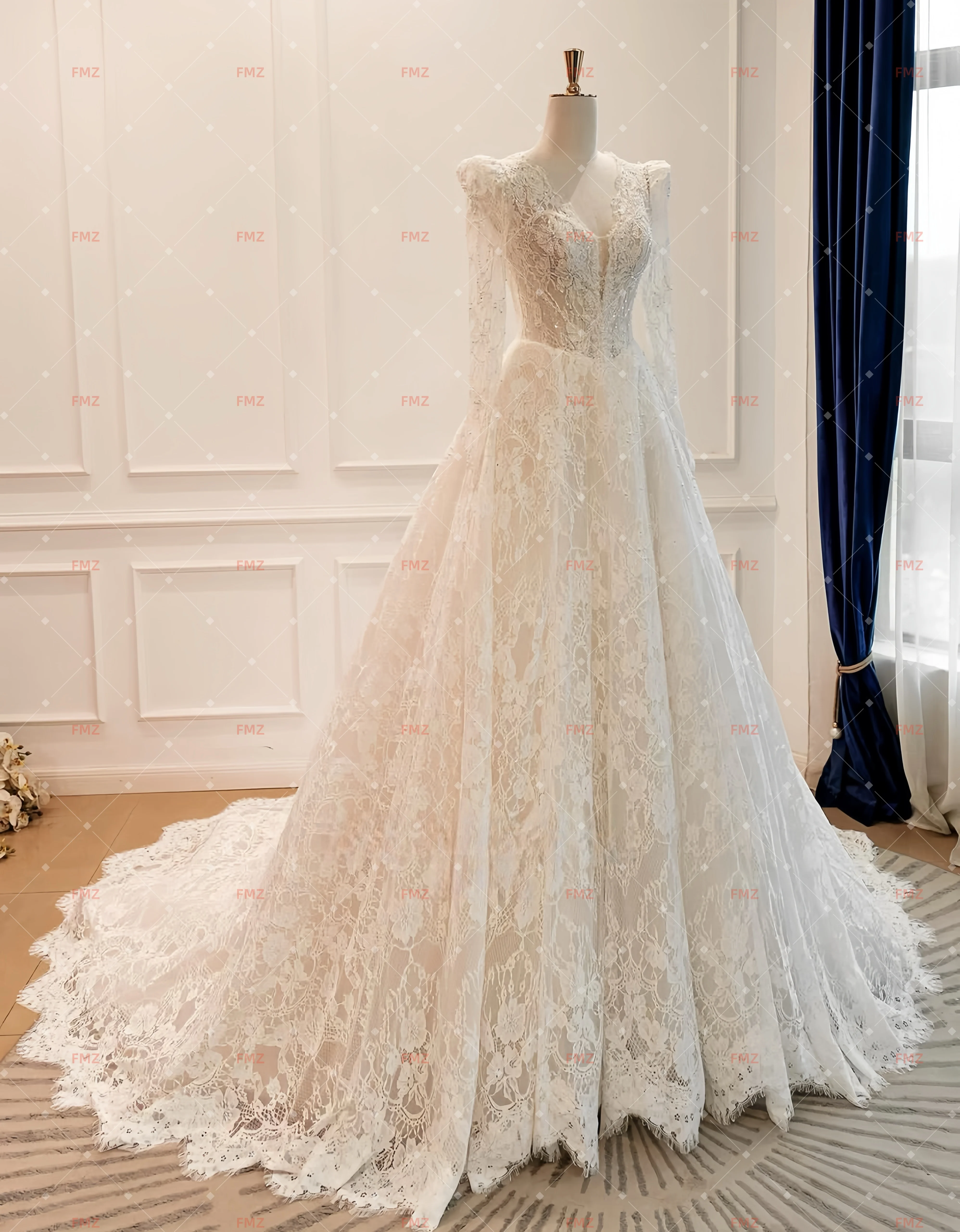 فستان زفاف أنيق مخصص برقبة على شكل حرف V وأكمام طويلة على شكل حرف a من فيستدوس دي نوفيا أماندا نوفيا أماندا نوفيا رسمي