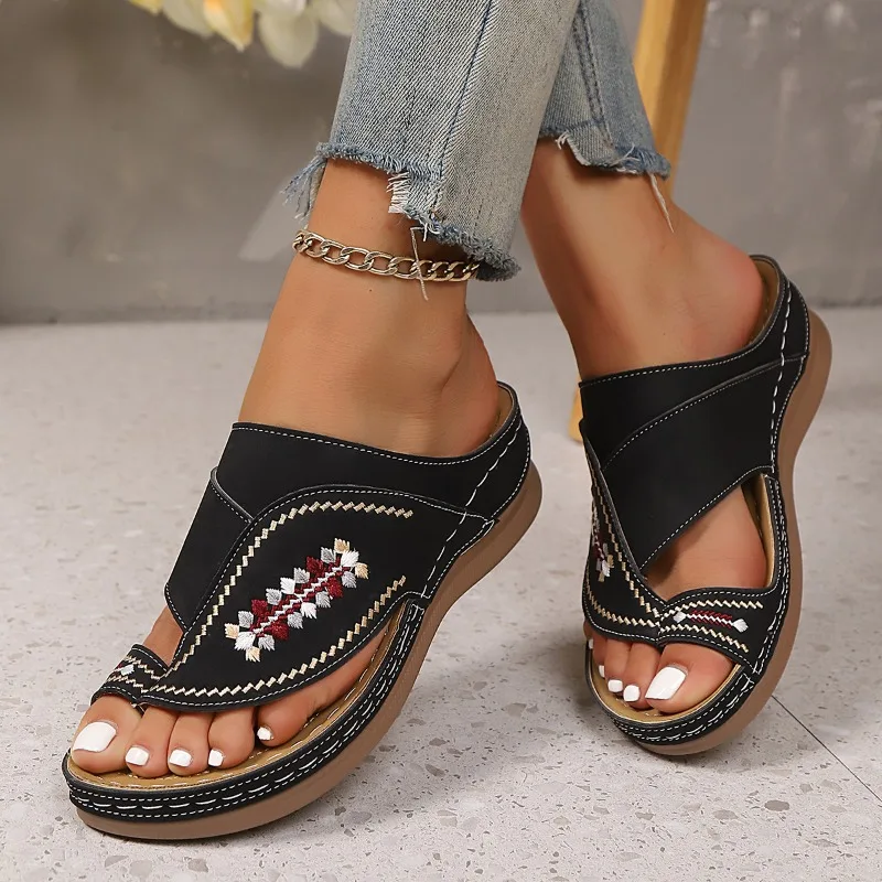 

Новые летние нескользящие сандалии на танкетке, шлепанцы больших размеров, повседневные дышащие легкие крутые шлепанцы для мытья полов