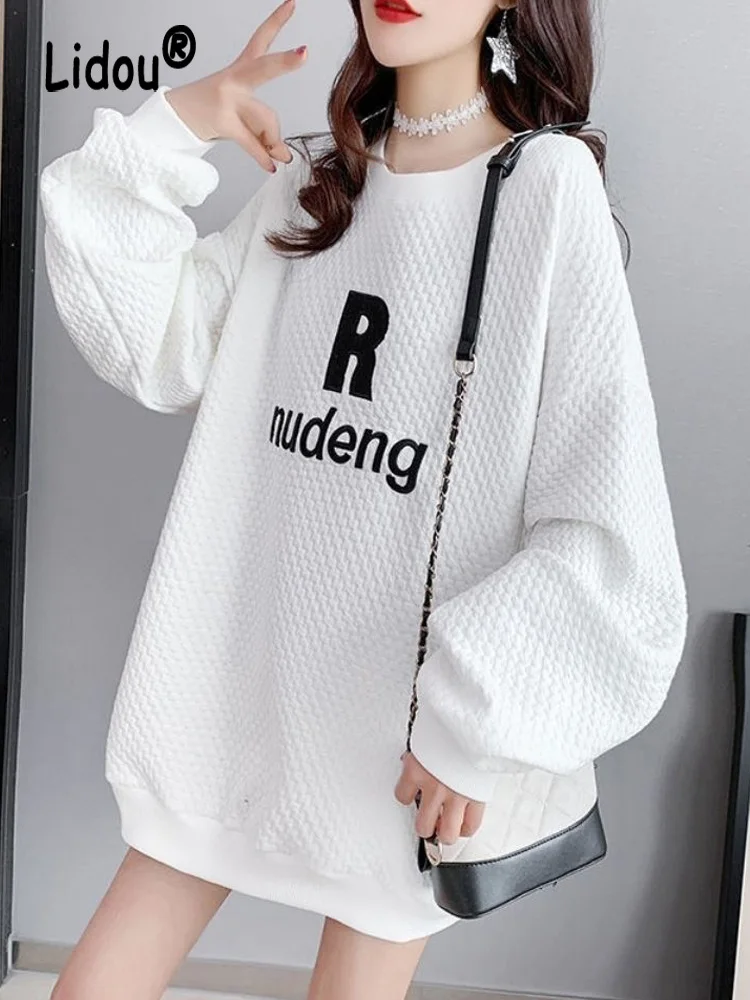 

Letter Printed Loose Black White Mid-length Streetwear Sweatshirt Women Korean Fashion Sweet Long Sleeve All-match Pullover Top