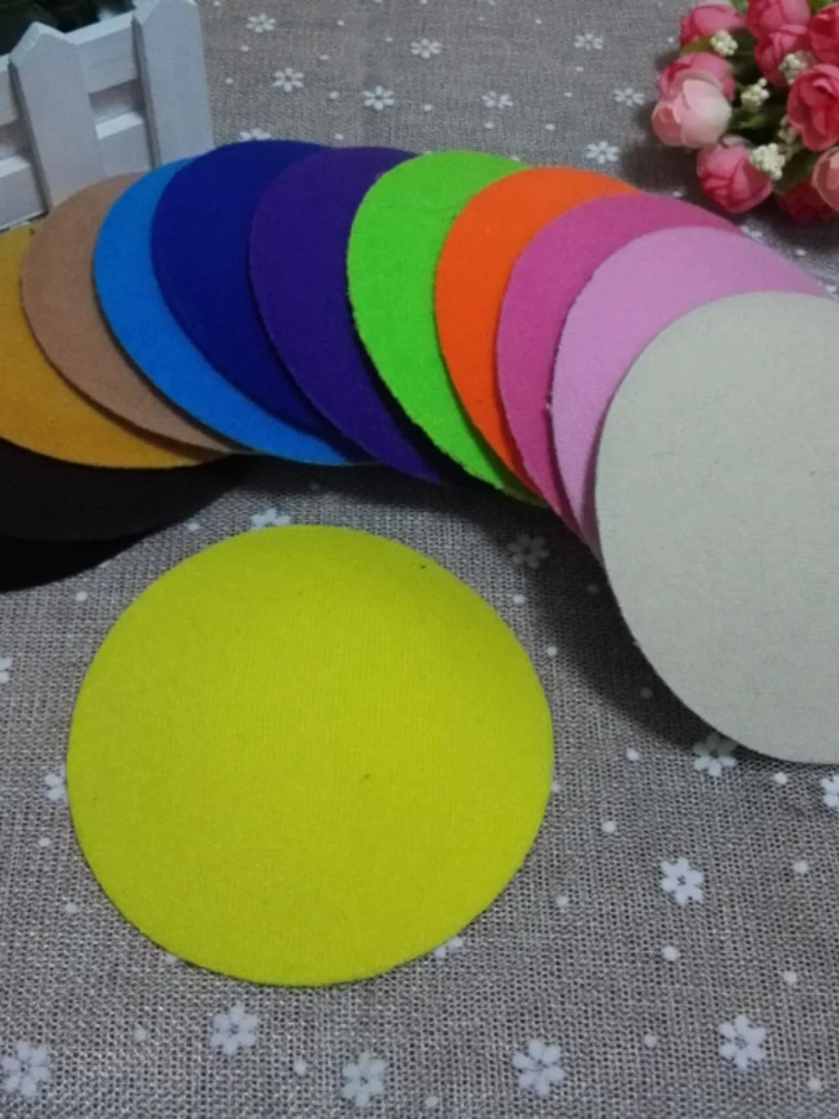 Wholesale 20pc 10CM Round Waterdrop Shape Fabric Hat Base DIY Fascinator Hair Accessories Multi-color DIY Mini Hat Base Headwear