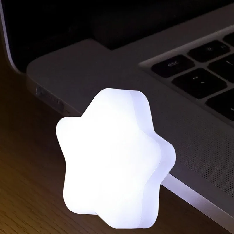 ضوء ليلي على شكل نجمة إبداعية موفر للطاقة ‌   قابس USB دائمًا على الوضع لتصميم مثبت على الحائط لممر غرفة الطلاب ‌