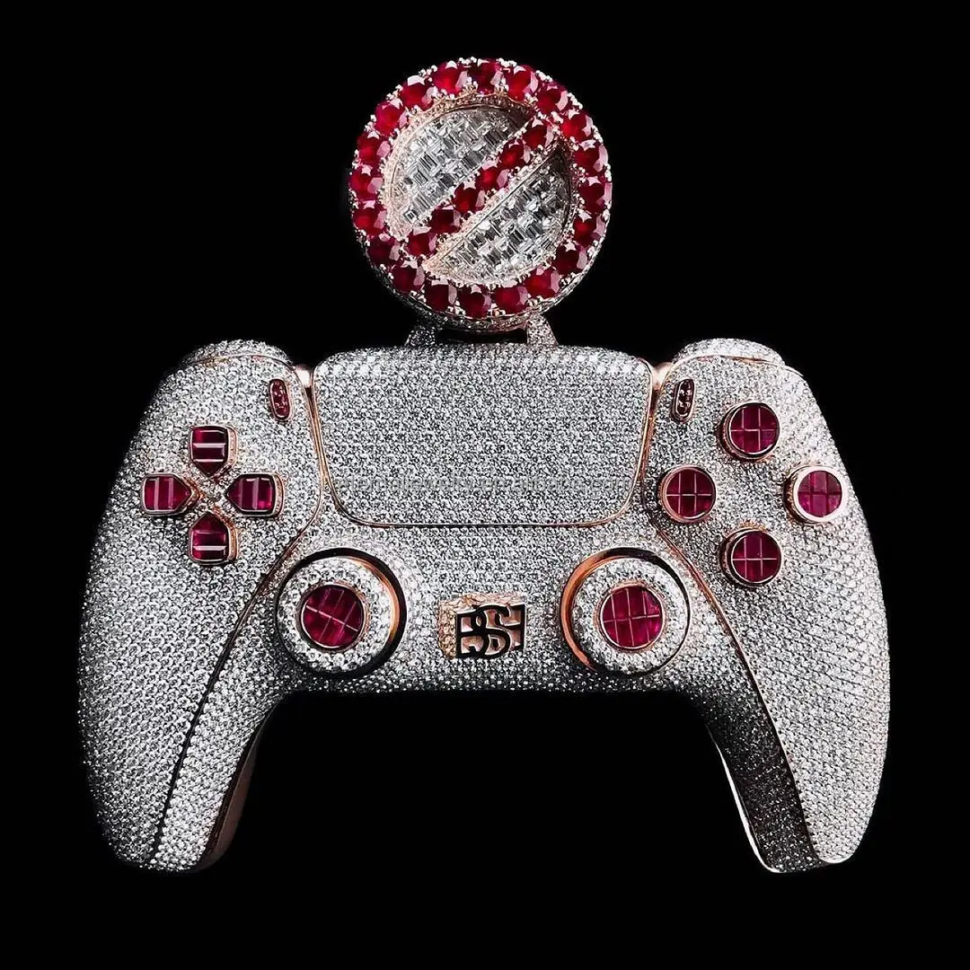 

Full Zircon Iced Out Gaming Controller Pendant – 3D Realistic Gamepad with Red Gem Buttons & Crown Detail